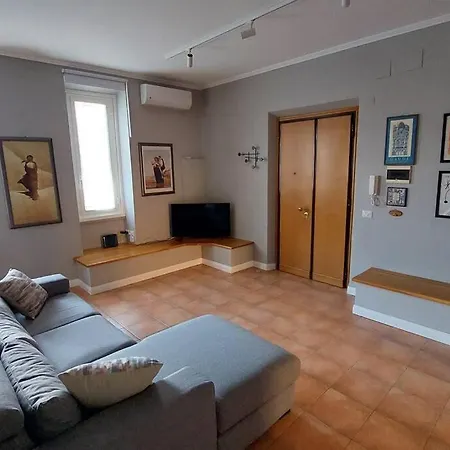 Apartment Domus Giulia & Andrea Rome