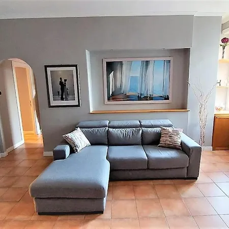 Domus Giulia & Andrea Apartment *